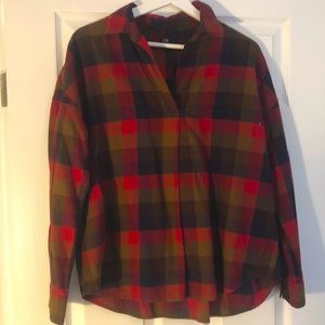 Uniqlo, cotton red navy plaid, excellent condition, unworn